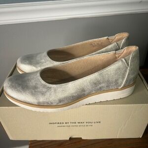 Soul Naturalizer Ballet Flats‎ Wide Width Comfort Dress Shoes Silver 6.5W